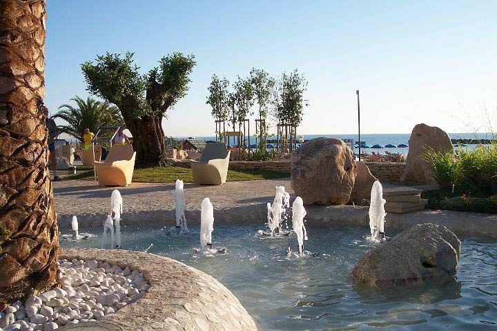 Hotel Blumen San Benedetto del Tronto Esterno foto